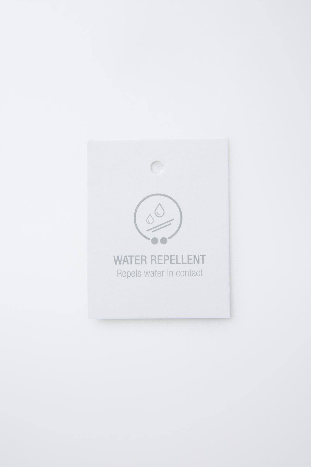 СТЕГАНЫЙ БОМБЕР С КАПЮШОНОМ WATER REPELLENT