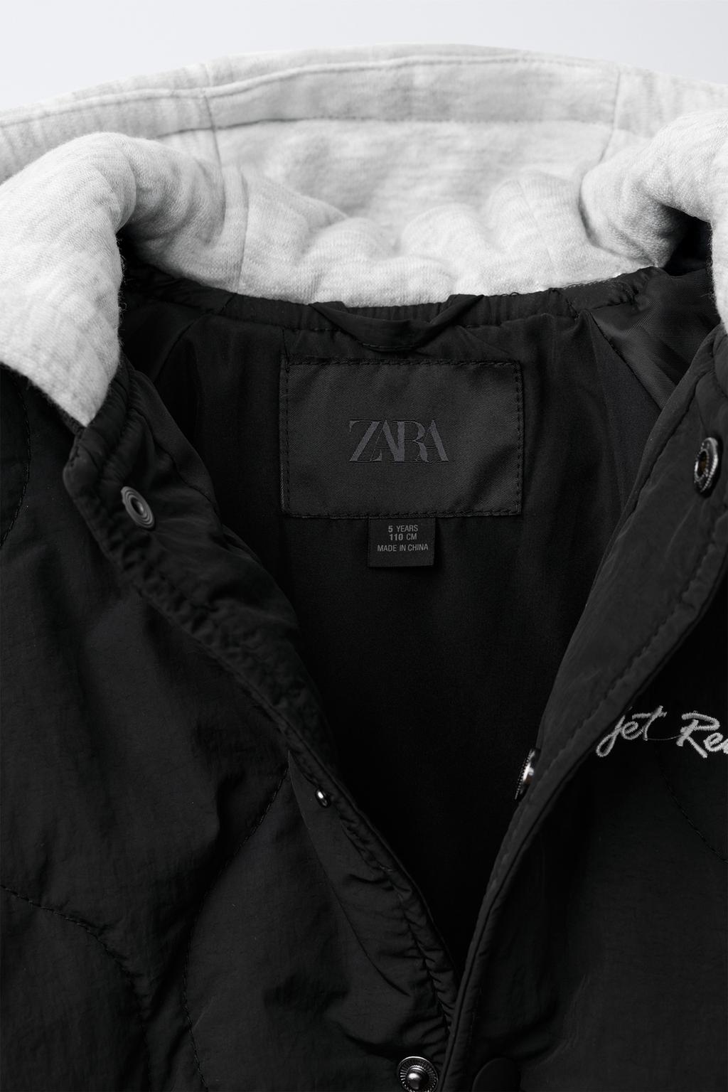 СТЕГАНЫЙ БОМБЕР С КАПЮШОНОМ WATER REPELLENT