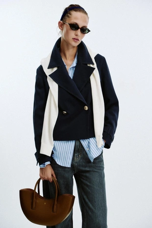 Короткая двубортная куртка- Заказать в России