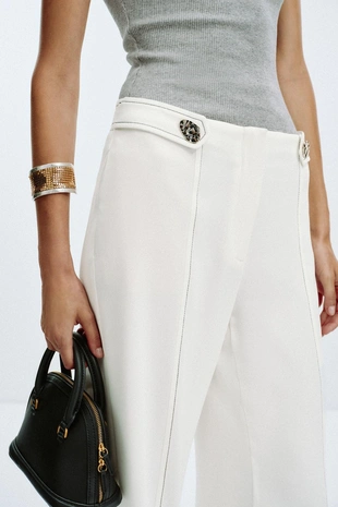 Брюки со шлевками и контрастной строчкой- Заказать в России