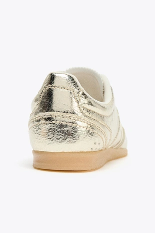 Кроссовки с металлическим эффектом- Заказать в России