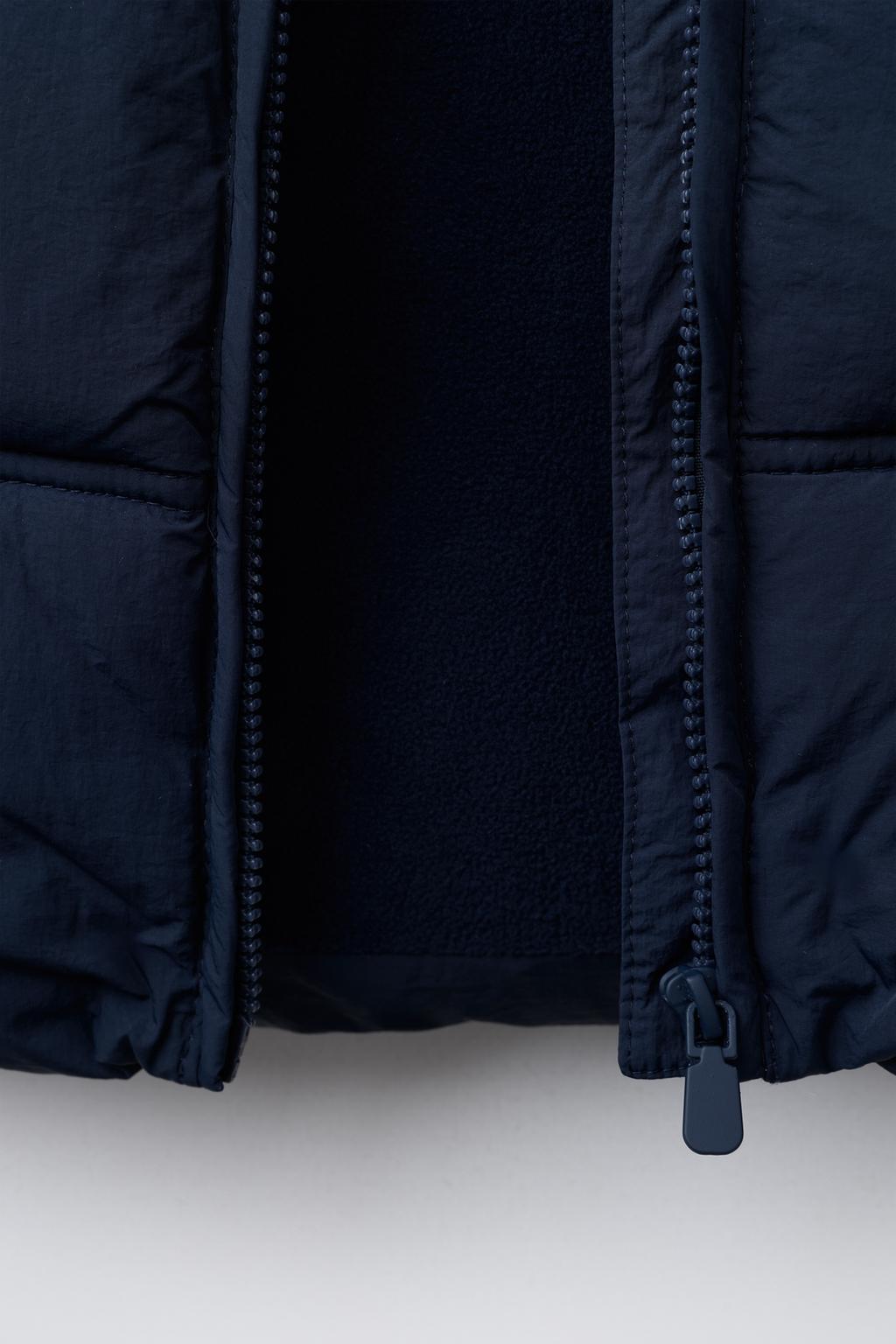 СТЕГАНАЯ КУРТКА С КАПЮШОНОМ WATER REPELLENT