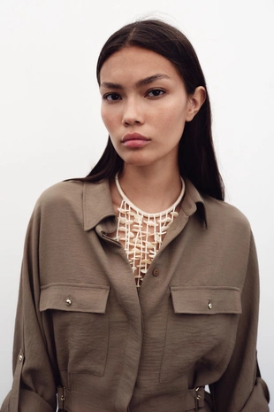 Рубашка сафари с боковыми пряжками- Заказать в России