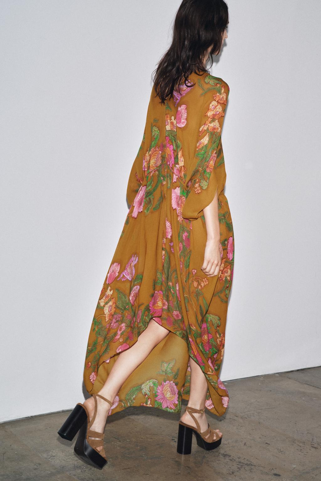 ПЛАТЬЕ OVERSIZE С ЦВЕТОЧНЫМ ПРИНТОМ — ZW COLLECTION