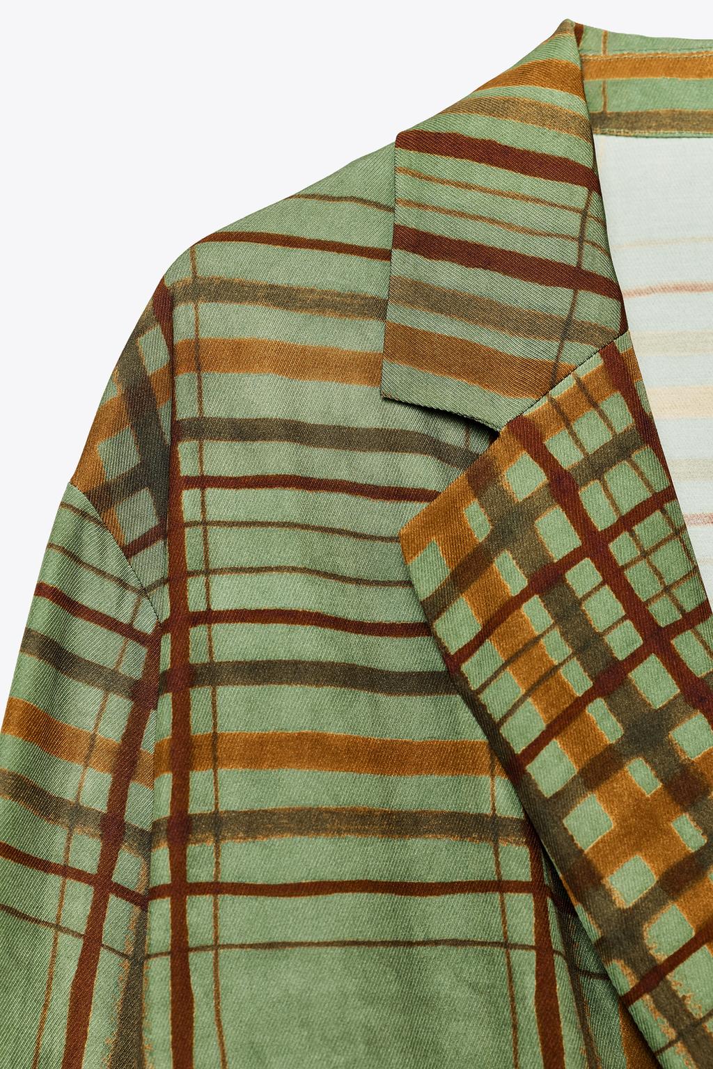 БЛЕЙЗЕР ИЗ СТРУЯЩЕЙСЯ ТКАНИ В КЛЕТКУ — ZW COLLECTION