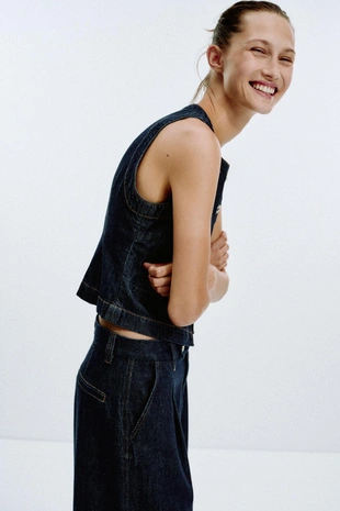 Джинсовый жилет Z1975 облегающего кроя- Заказать в России