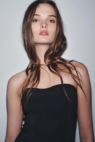 Комбинированное платье без бретелей- Заказать в России