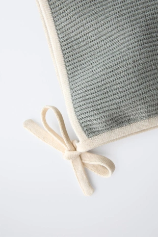 Купить Zara Остроконечная шапка с контрастной отделкой