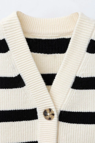 Трикотажный жилет в полоску- Заказать в России