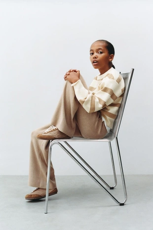 Трикотажный джемпер в полоску- Заказать в России