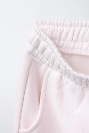 Базовые брюки-джоггеры из мягкой ткани- Заказать в России