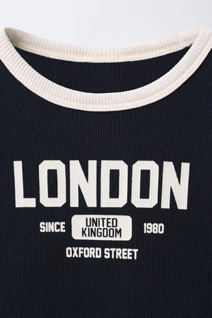 Платье в рубчик с текстом- Заказать в России