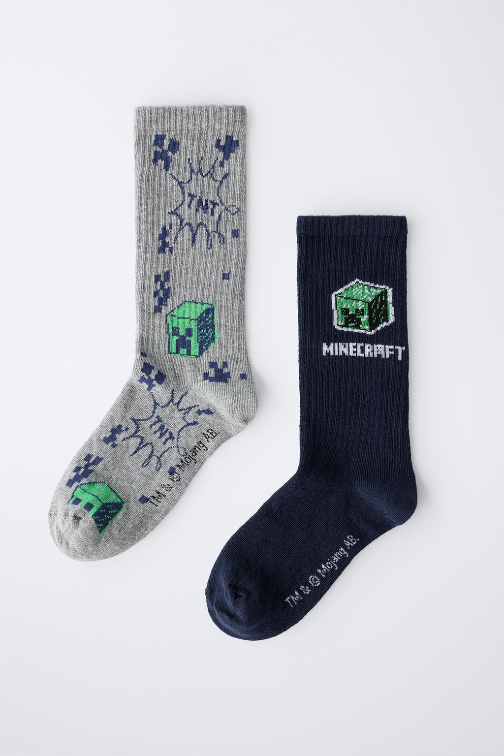 Набор из двух пар длинных носков minecraft © mojang ab. ™
