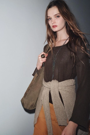 Вязаный джемпер в стиле рустик- Заказать в России