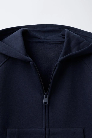 Базовая толстовка на молнии