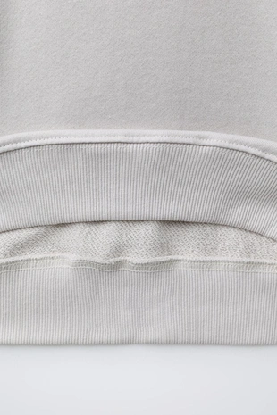 Толстовка с принтом и нашивкой- Заказать в России