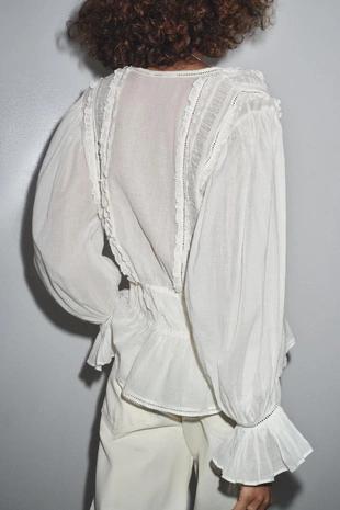 Романтичная рубашка с кружевом ZW COLLECTION- Заказать в России