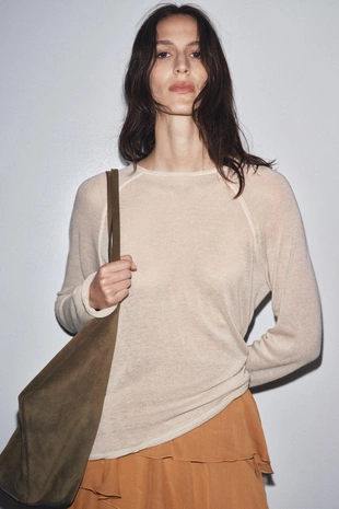 Футболка с длинными рукавами и шерстью- Заказать в России