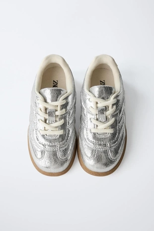 Кроссовки с металлическим блеском- Заказать в России