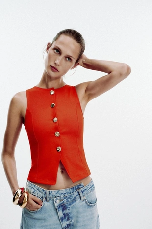 Топ-жилет с пуговицами- Заказать в России
