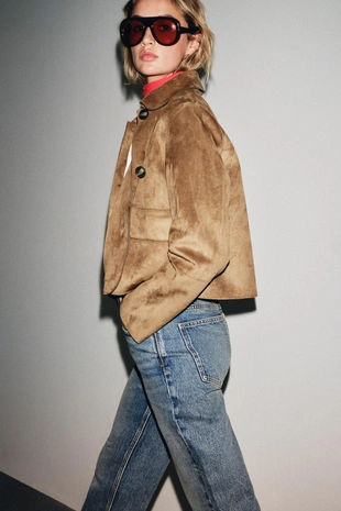 Короткая куртка из искусственной замши- Заказать в России