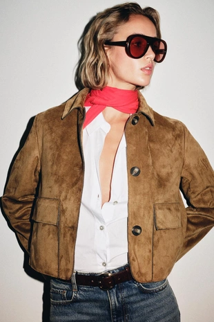 Короткая куртка из искусственной замши- Заказать в России