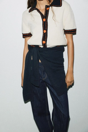 Трикотажная куртка с короткими рукавами и декоративной строчкой- Заказать в России