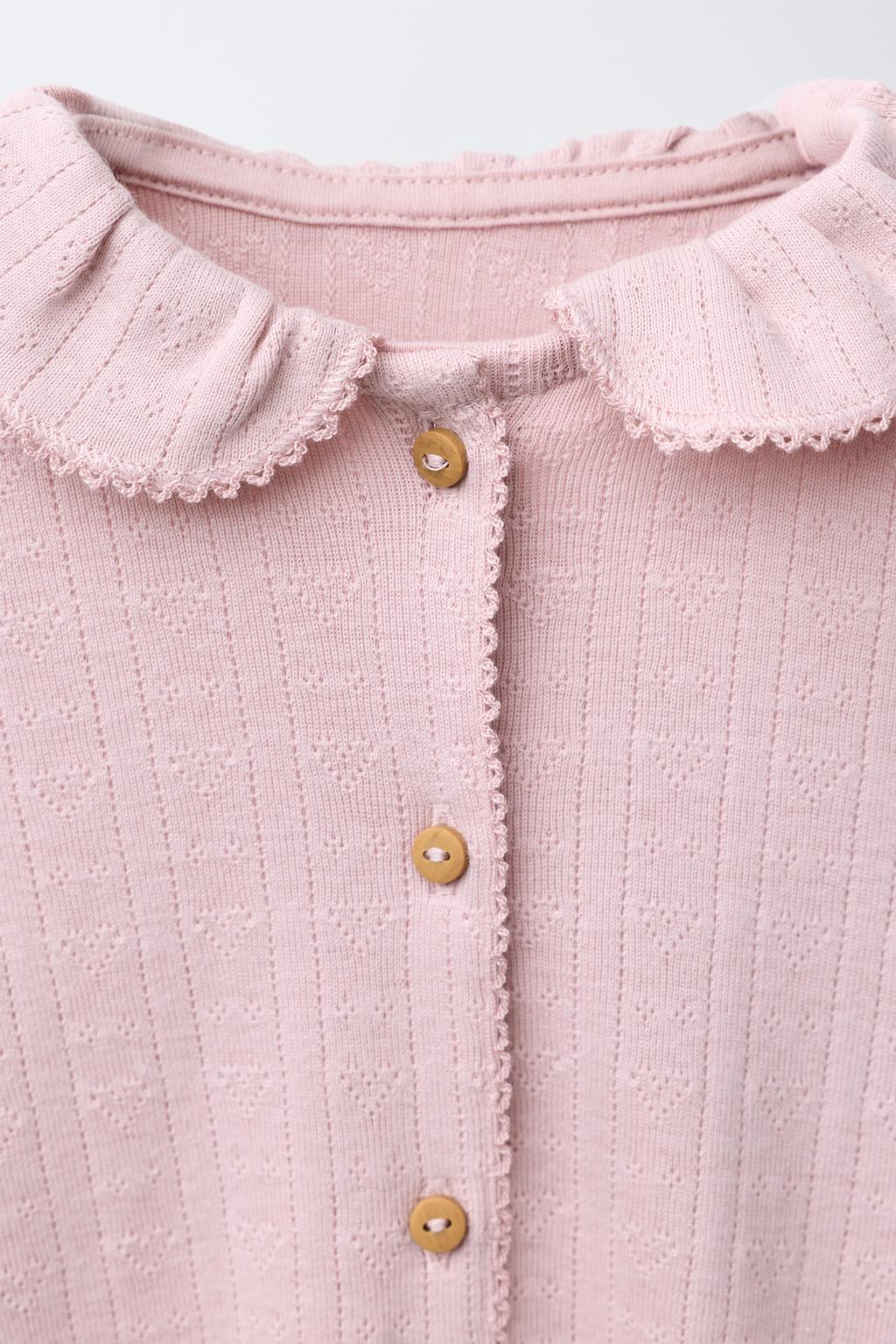 CONVERTIBLE FOOT HEART POINTELLE SLEEPSUIT