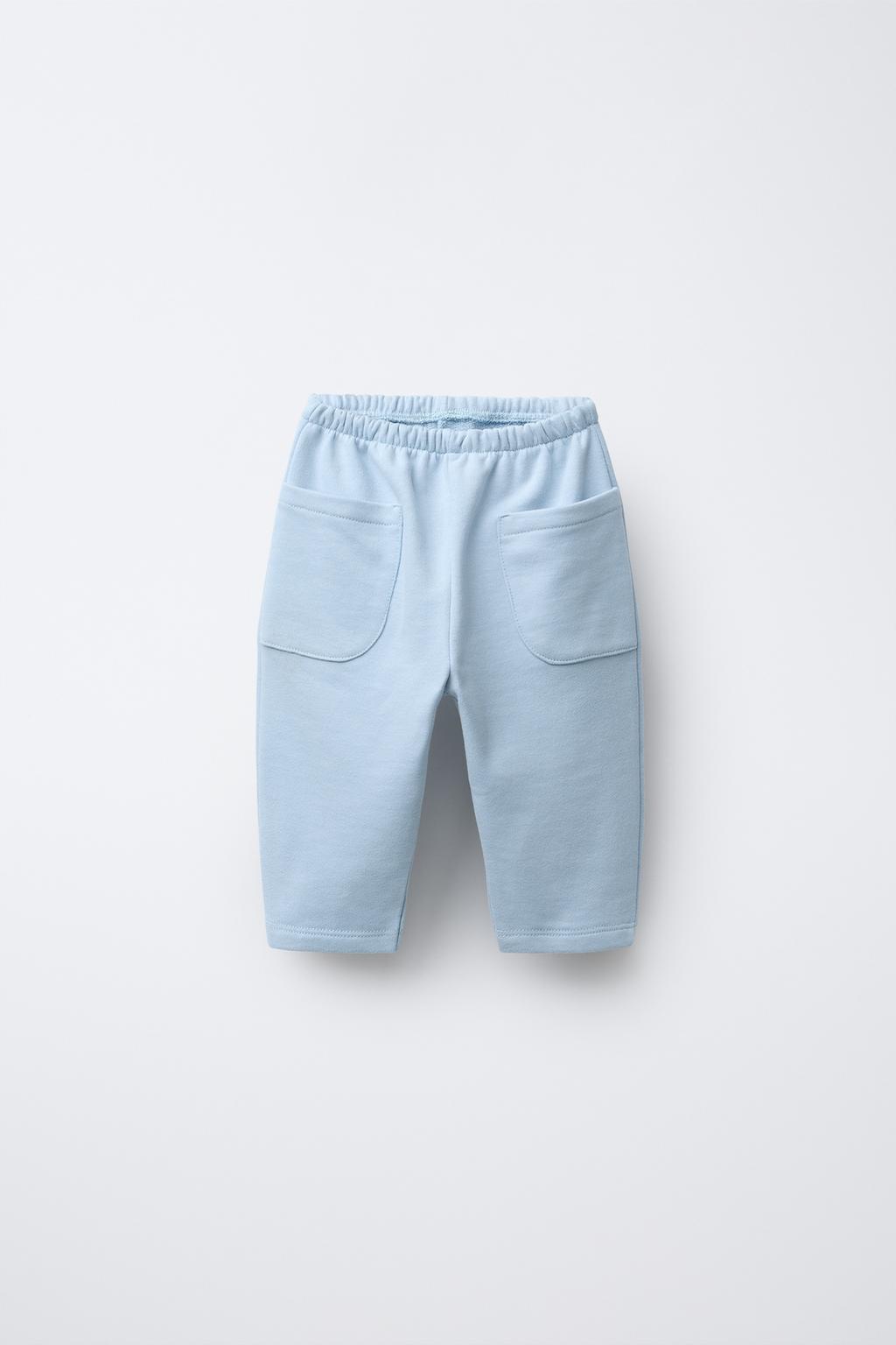 БРЮКИ BAGGY ИЗ МЯГКОЙ ТКАНИ С НАШИВКОЙ