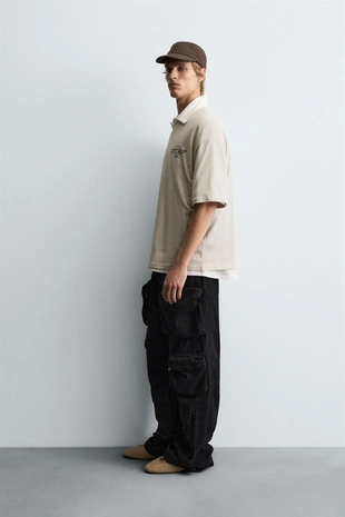 Футболка с графическим рисунком из ткани с эффектом потертости