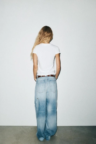 Футболка с эффектом потертости- Заказать в России