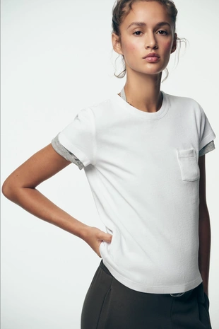 Футболка из ткани с эффектом потертости с карманом- Заказать в России