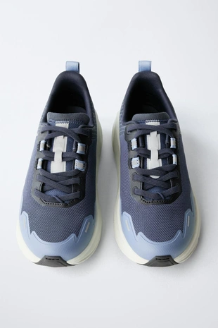 Кроссовки с деталями на подошве- Заказать в России