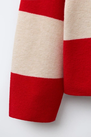 Вязаный свитер в полоску с бантиками- Заказать в России