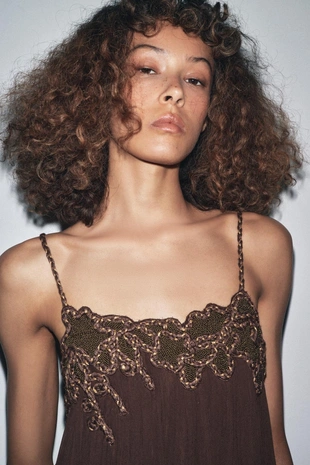 Длинное платье с вышивкой — ZW COLLECTION- Заказать в России