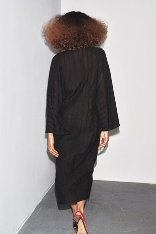 Платье миди с декоративными пуговицами — ZW COLLECTION- Заказать в России