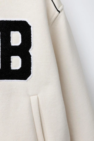 Флисовый бомбер с вышивкой- Заказать в России