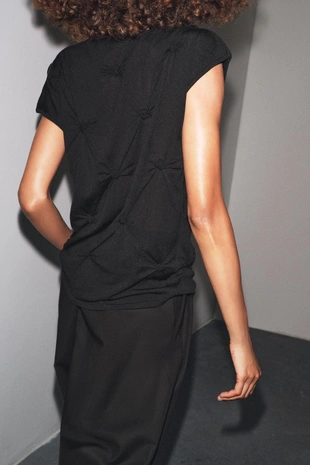 Трикотажный топ с узлами- Заказать в России