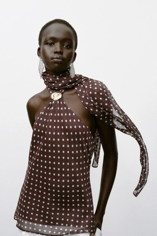 Топ в горошек с горловиной халтер и фурнитурой- Заказать в России