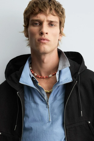 Куртка с капюшоном из ткани с эффектом потертости- Заказать в России