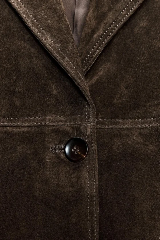 ПАЛЬТО ИЗ 100% ЗАМШИ — коллекция Zara «ZW» 