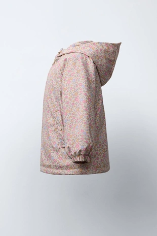 Прорезиненный дождевик с принтом WATER RESISTANT- Заказать в России