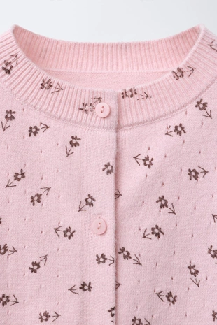 Вязаный кардиган с цветами- Заказать в России