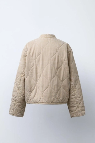 Стеганая куртка с эффектом флюидности- Заказать в России