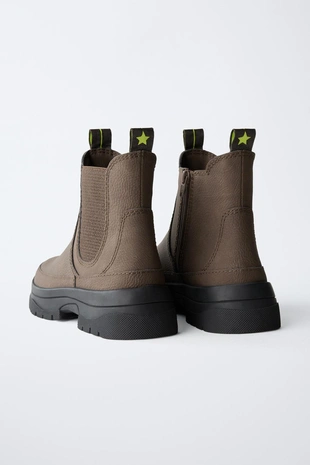 Ботинки с петельками- Заказать в России