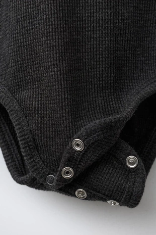 Комплект из боди и легинсов вафельной текстуры- Заказать в России