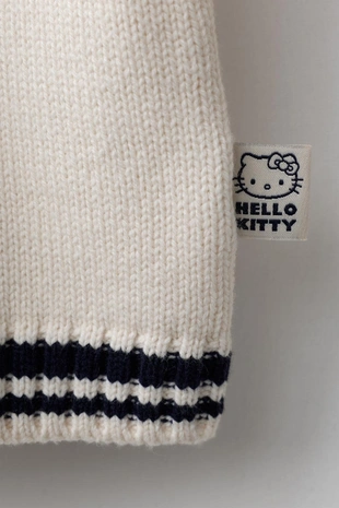 Вязаный джемпер HELLO KITTY © SANRIO- Заказать в России