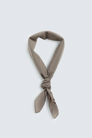 Бандана с контрастной вышивкой- Заказать в России