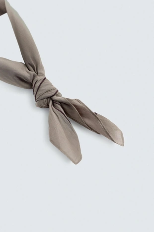 Бандана с контрастной вышивкой- Заказать в России