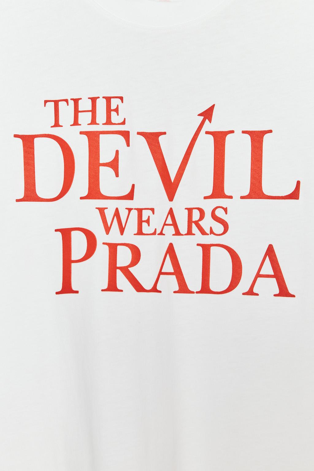 ФУТБОЛКА «ДЬЯВОЛ НОСИТ PRADA»